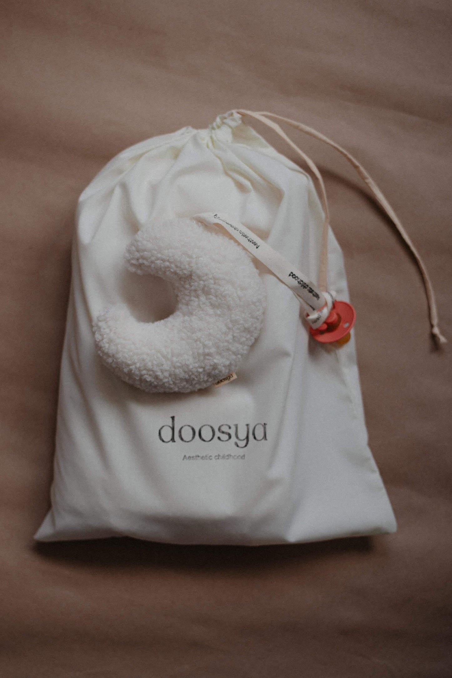 Set "Teddy on The Moon" (ćebe + zvečka)